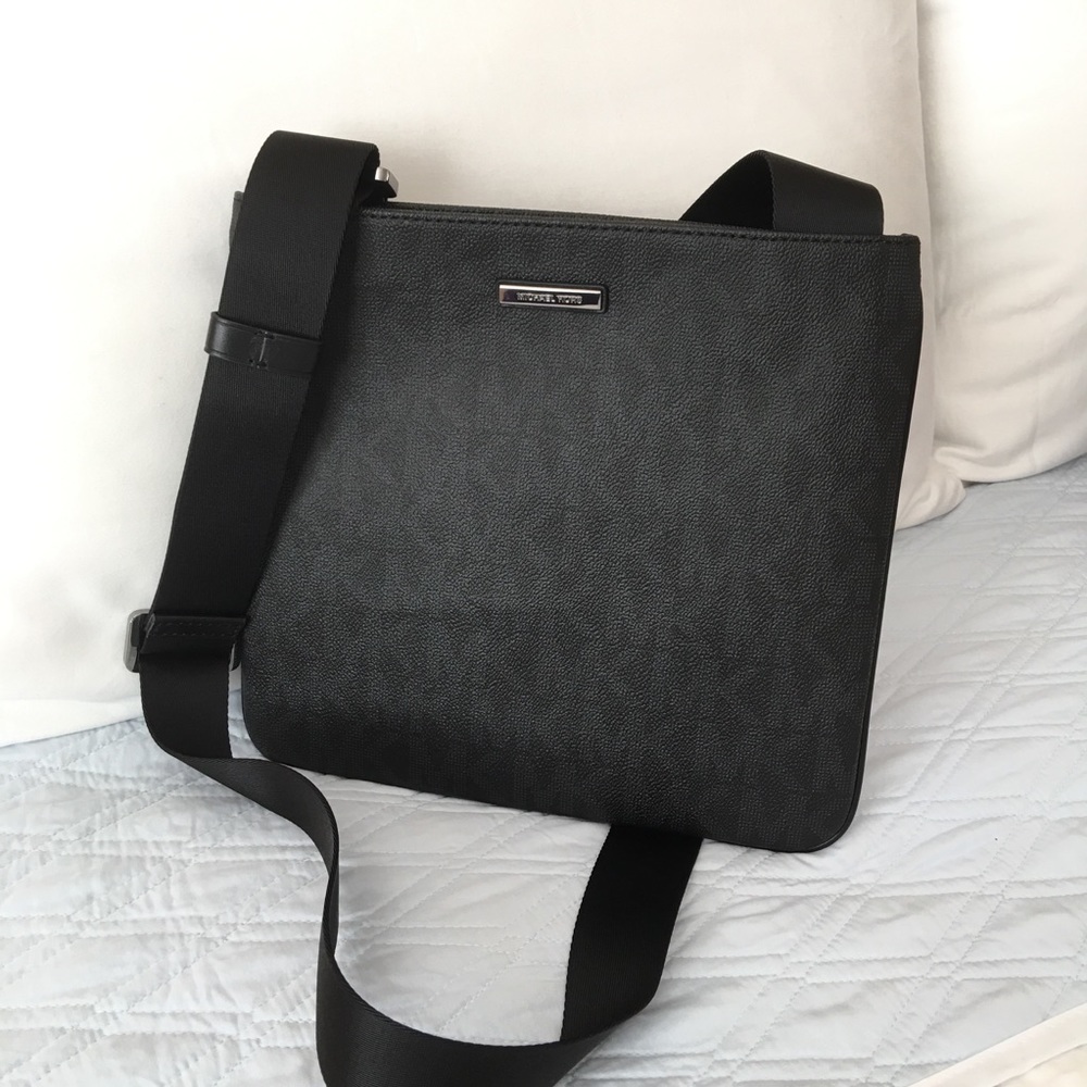 Authentic Michael Kors Crossbody Bag